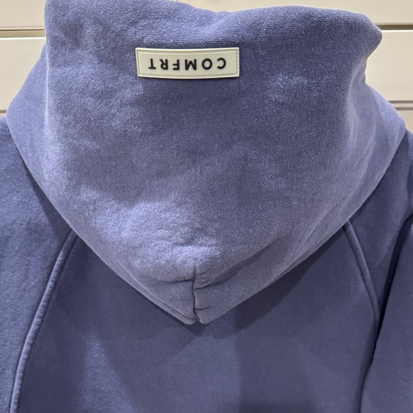 COMFRT Blue Hoodie with matching Sweatpants - Picture 4 of 9